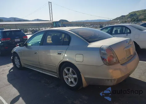 2005 Nissan Altima 2.5 S from USA, damaged, VIN 1N4AL11D75N472103